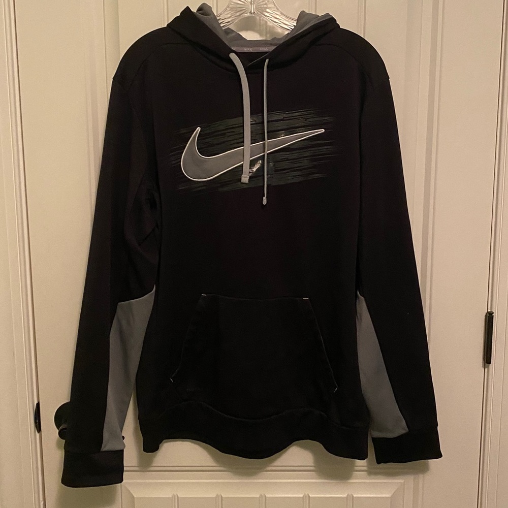 Men’s Nike Sweatshirt